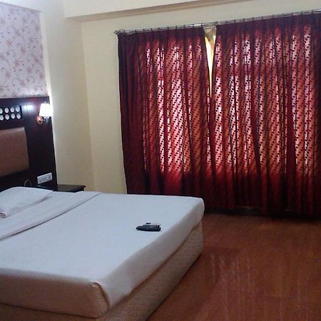 Solitaire Suites Bangalore Rum bild